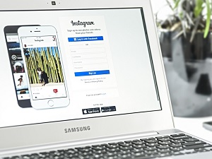 instagram login