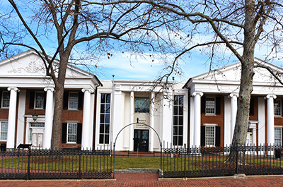 Loudon County Courthouse in Leesburg, VA.