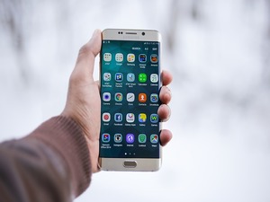 Be Careful: Fake Apps Are Stealing Information